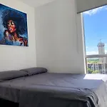 Lujoso Apto: 3 Hab+2 Bano+2 Balcones, Vista Al Mar