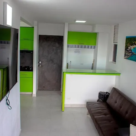 Apartamento Lujoso Apto: 3 Hab+2 Bano+2 Balcones, Vista Al Mar Cartagena