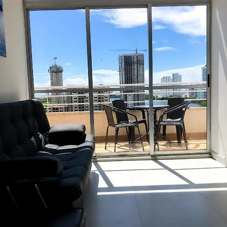 Apartment Lujoso Apto: 3 Hab+2 Bano+2 Balcones, Vista Al Mar Cartagena