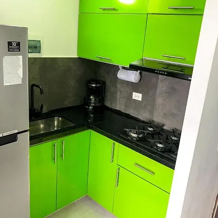 Lujoso Apto: 3 Hab+2 Bano+2 Balcones, Vista Al Mar Cartagena